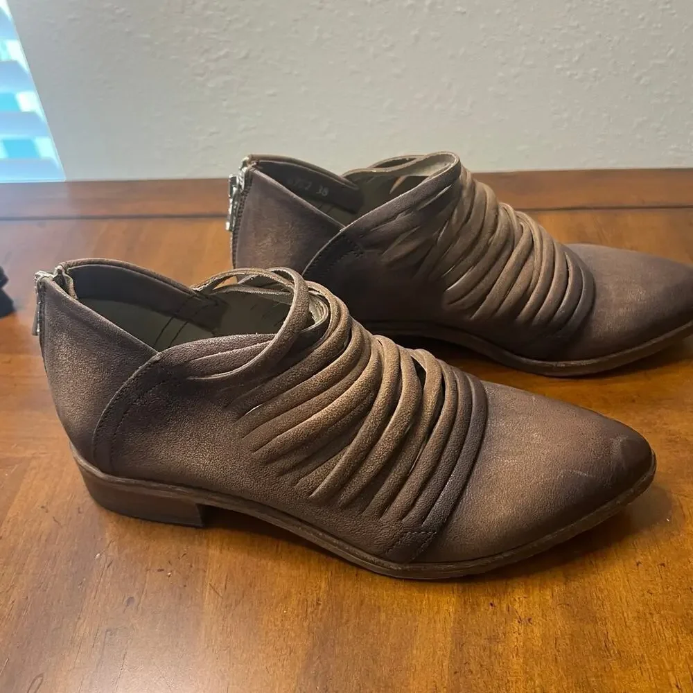 Dark Brown Distressed Free People Booties 38 - Picture 2 of 7